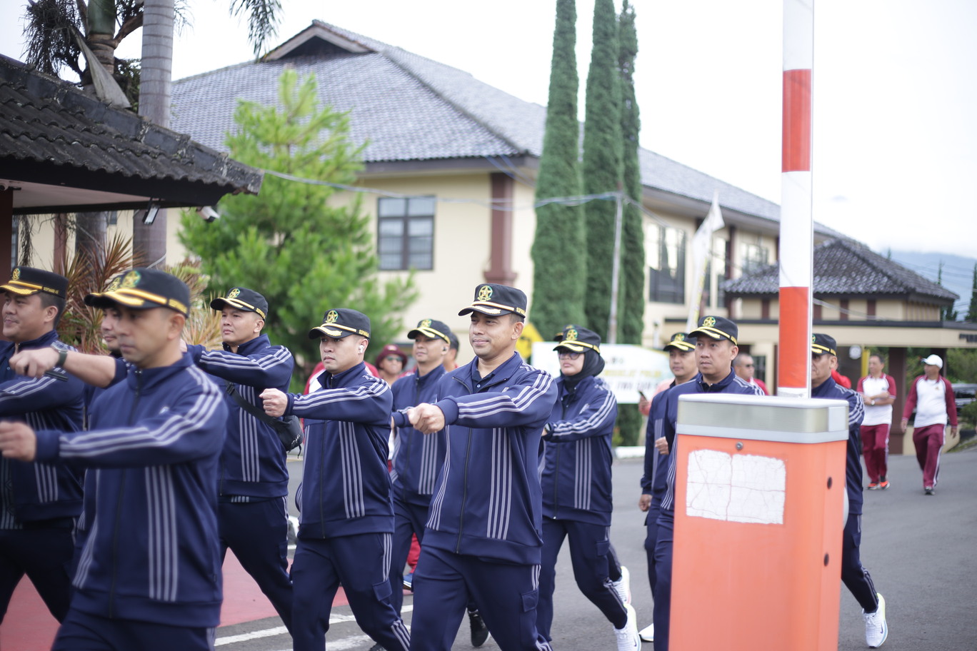 Simulasi Kepemimpinan