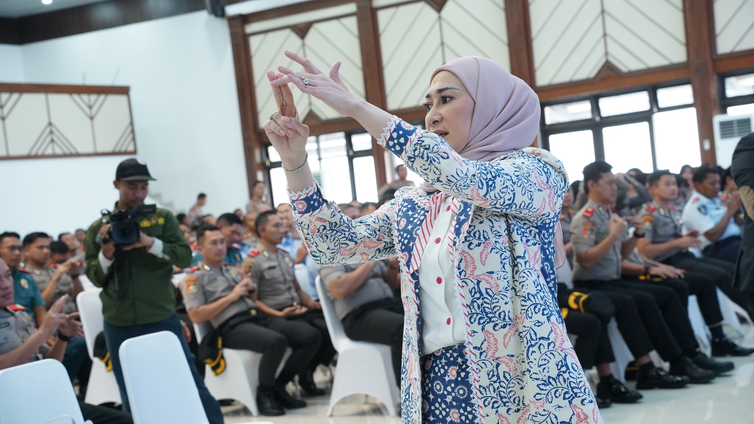 Simulasi Kepemimpinan