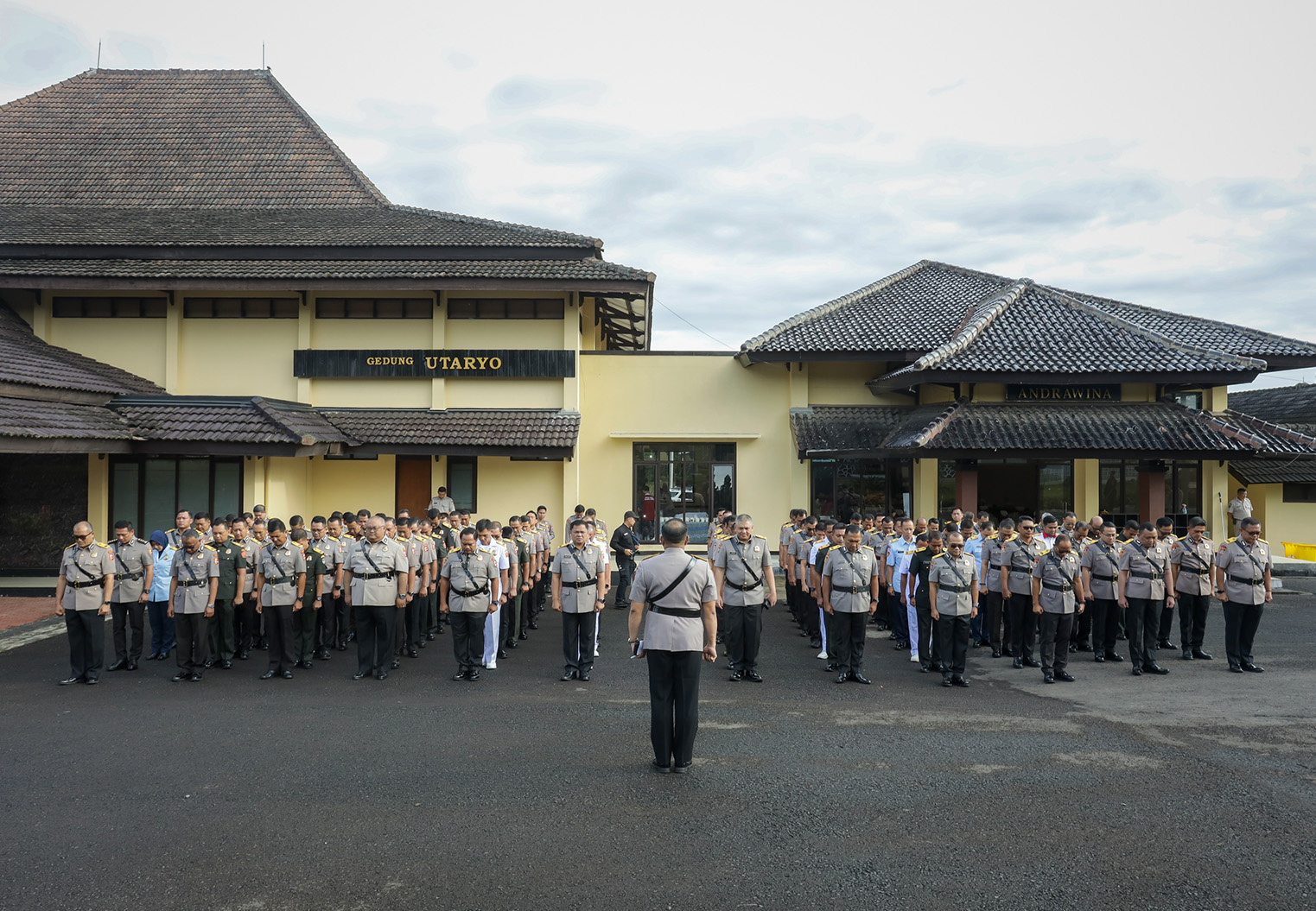 Simulasi Kepemimpinan