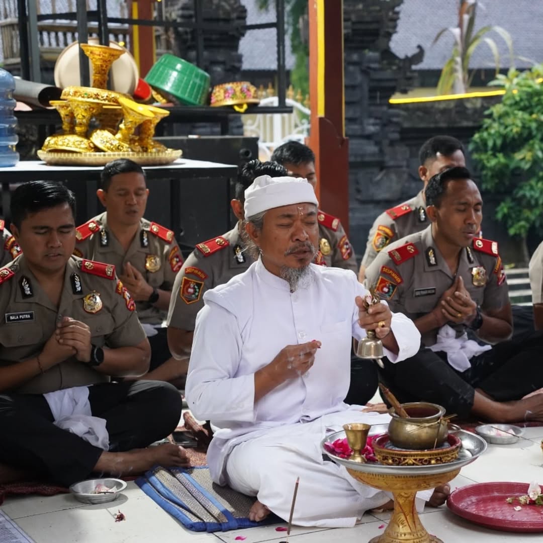 Simulasi Kepemimpinan